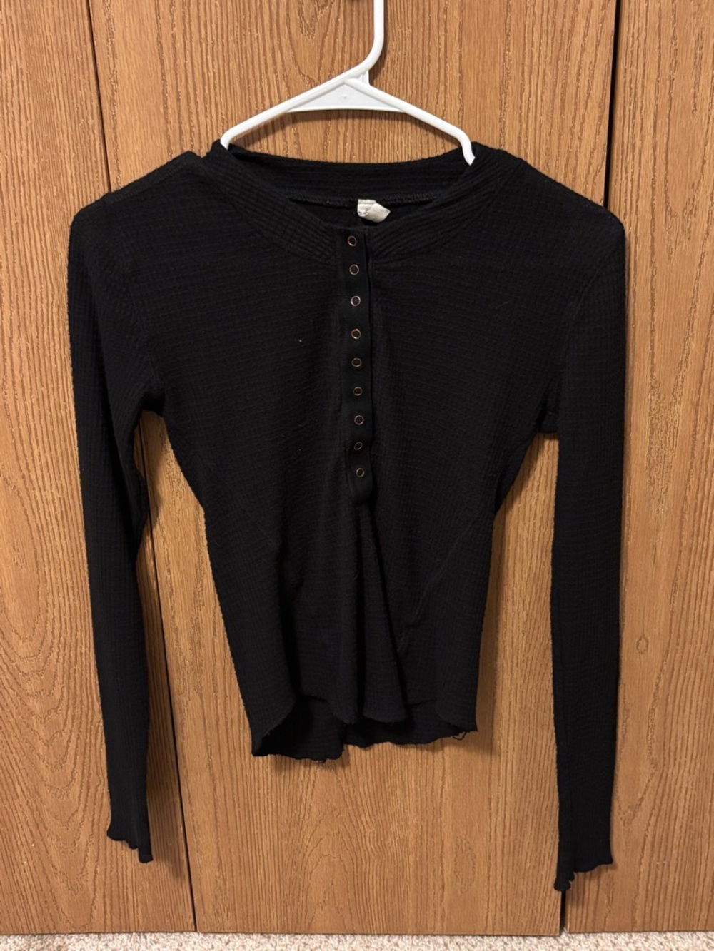 Intimately Free People  Black cropped Long-Sleeve Waffle Henley Top